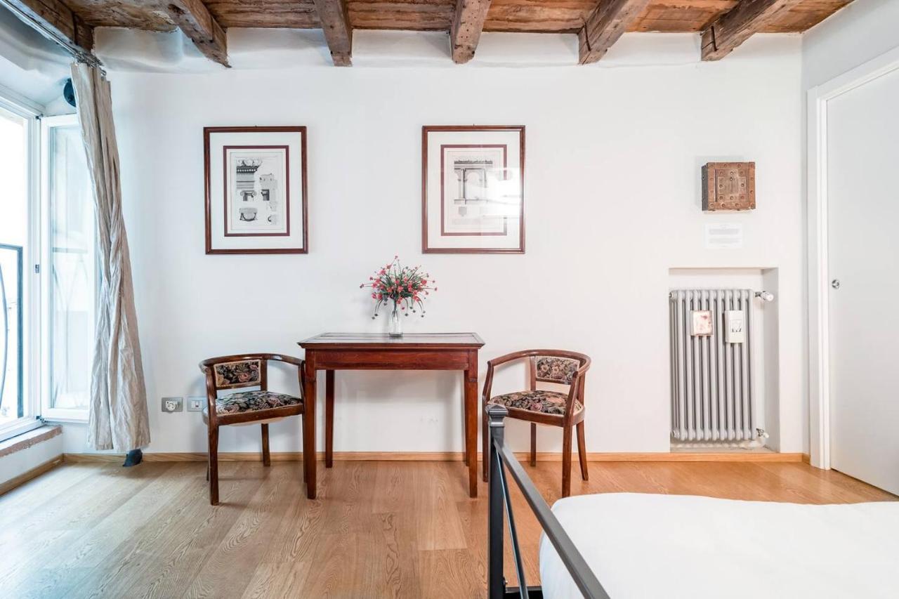 Fossalta Home, In The Heart Of The Historical Center ボローニャ エクステリア 写真