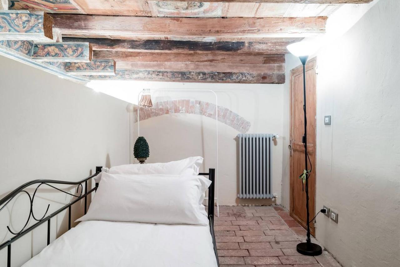 Fossalta Home, In The Heart Of The Historical Center ボローニャ エクステリア 写真